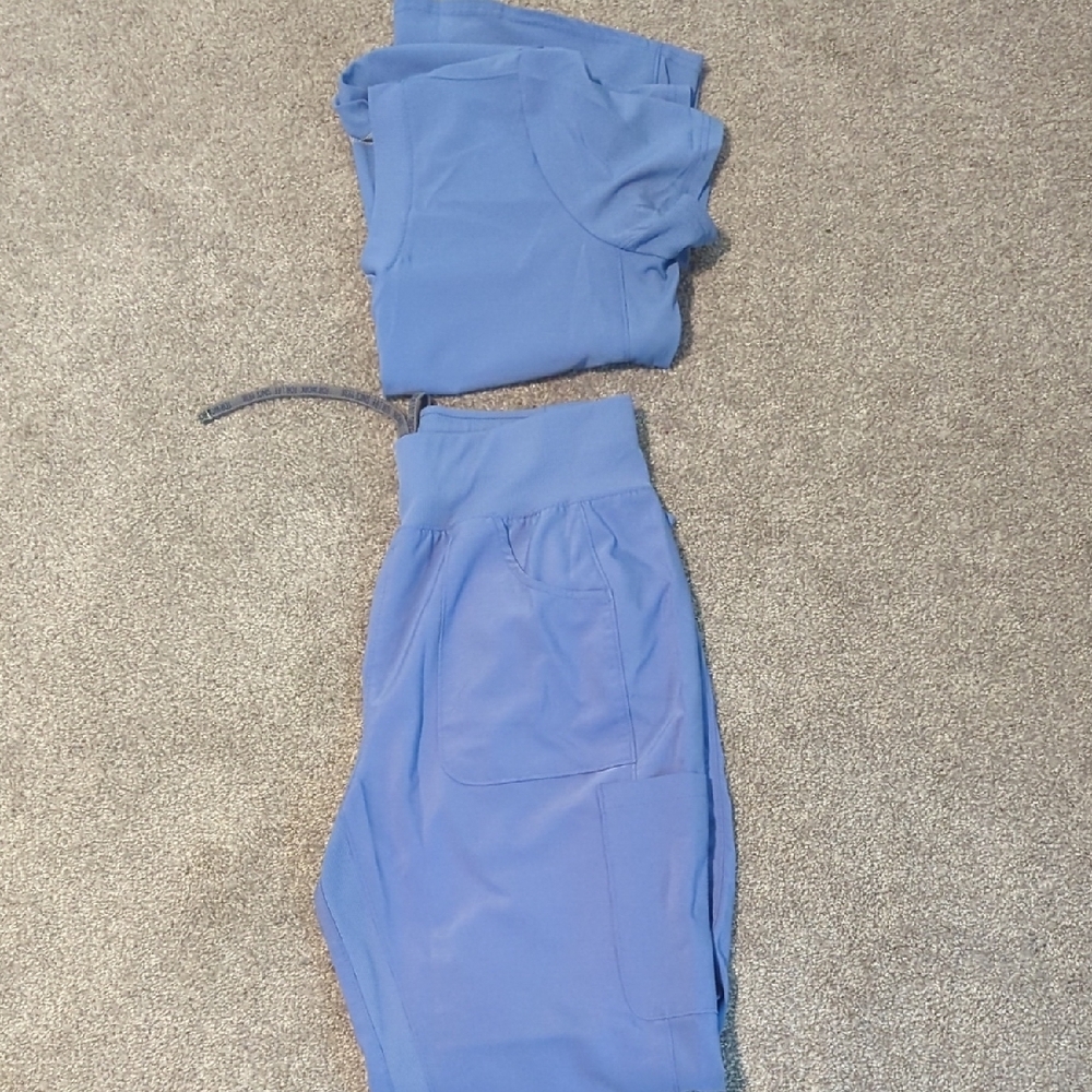 Landau Forward Ceil Blue Scrub Set